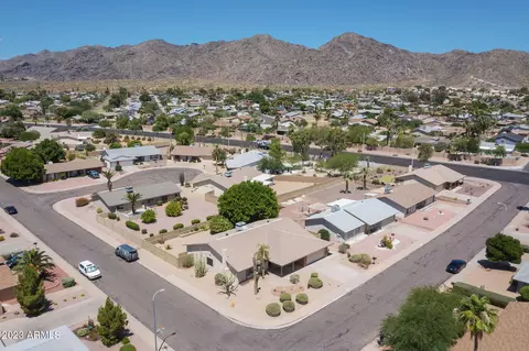 4359 E Jicarilla St, Phoenix, AZ 85044 photo 2
