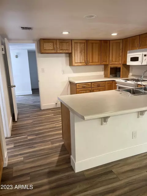 4359 E Jicarilla St, Phoenix, AZ 85044 photo 7