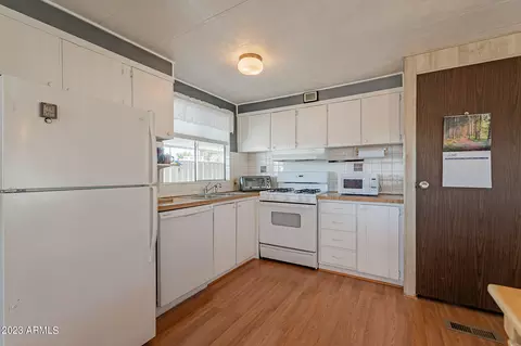 10540 E Apache Trl #173, Apache Junction, AZ 85120 photo 6