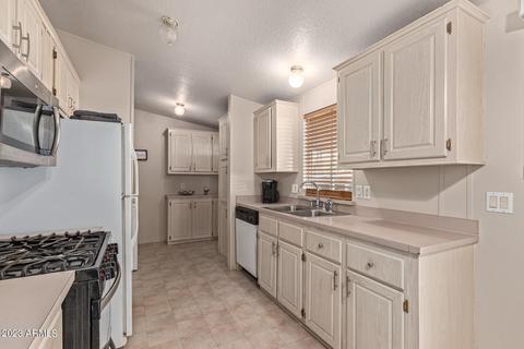 2261 S Descanso Rd, Apache Junction, AZ 85119 photo 12