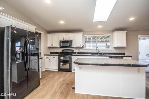 1381 W Roundup St, Apache Junction, AZ 85120 photo 6