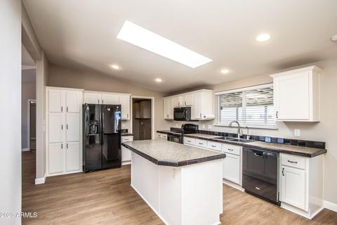 1381 W Roundup St, Apache Junction, AZ 85120 photo 8