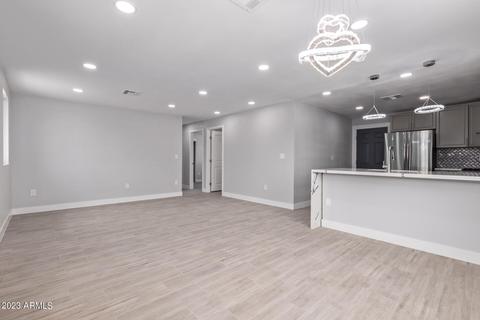 6438 W Fairmount Ave, Phoenix, AZ 85033 photo 7
