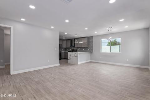 6438 W Fairmount Ave, Phoenix, AZ 85033 photo 8
