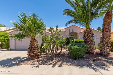 11621 W Laurelwood Ln, Avondale, AZ 85392
