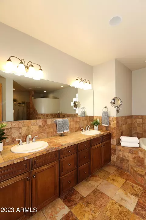 922 E Shawna Ct, Phoenix, AZ 85086 photo 39