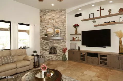 922 E Shawna Ct, Phoenix, AZ 85086 photo 24