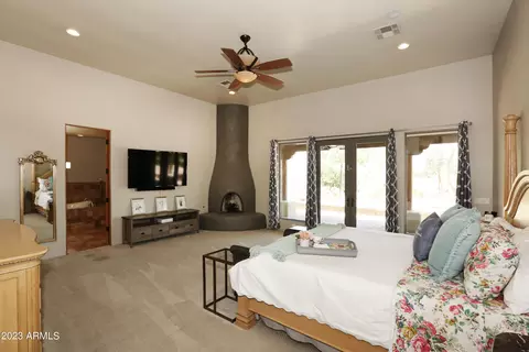 922 E Shawna Ct, Phoenix, AZ 85086 photo 10