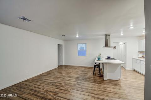 1302 E Pecan Rd, Phoenix, AZ 85040 photo 9