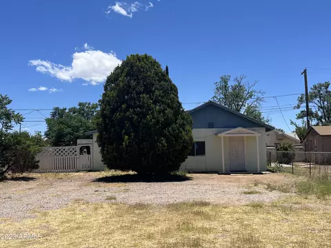 1445 E 13th St, Douglas, AZ 85607 photo 2