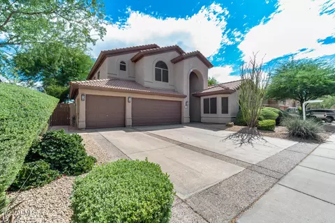 4425 E Robin Ln, Phoenix, AZ 85050 photo 7