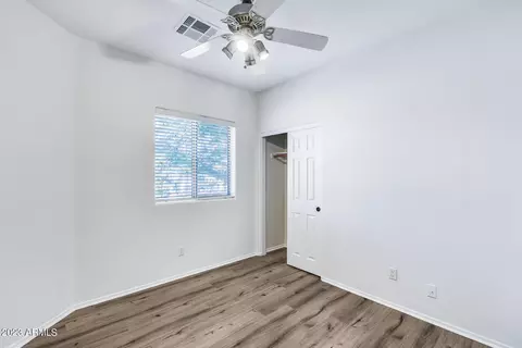 4425 E Robin Ln, Phoenix, AZ 85050 photo 45