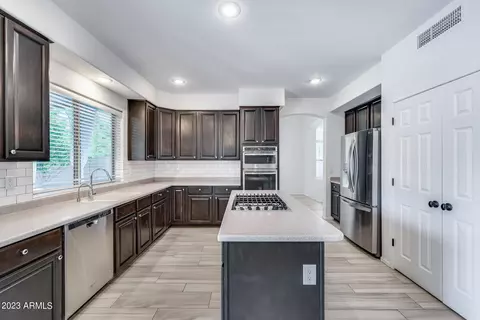 4425 E Robin Ln, Phoenix, AZ 85050 photo 31