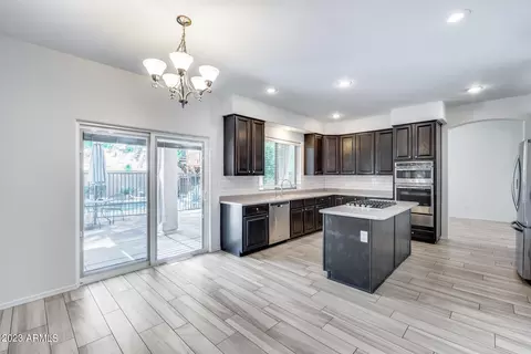4425 E Robin Ln, Phoenix, AZ 85050 photo 28