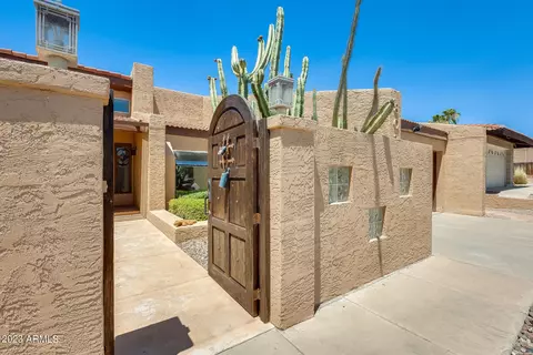 802 E Beck Ln, Phoenix, AZ 85022 photo 3