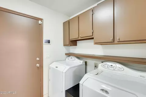 802 E Beck Ln, Phoenix, AZ 85022 photo 24