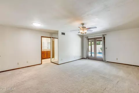 802 E Beck Ln, Phoenix, AZ 85022 photo 14