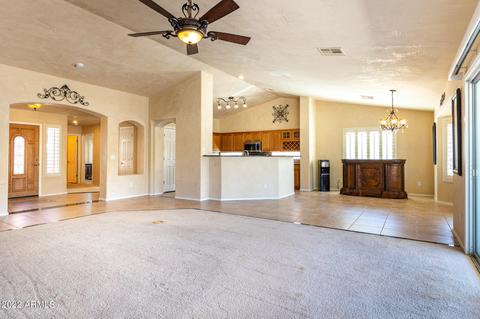 113 S Los Cielos Ln, Casa Grande, AZ 85194