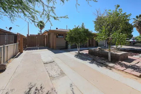 4430 N 30th Ave, Phoenix, AZ 85017 photo 2