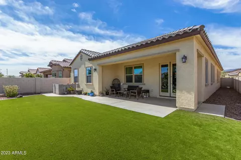 3850 E Rakestraw Ln, Gilbert, AZ 85298 photo 25