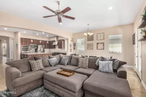 3850 E Rakestraw Ln, Gilbert, AZ 85298 photo 6