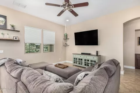 3850 E Rakestraw Ln, Gilbert, AZ 85298 photo 7