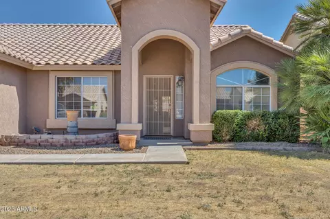 2329 E San Tan Dr, Gilbert, AZ 85296 photo 4