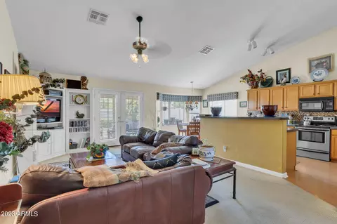 2329 E San Tan Dr, Gilbert, AZ 85296 photo 8