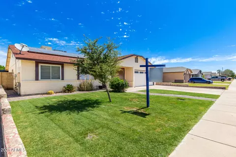 1444 E Carson Rd, Phoenix, AZ 85042 photo 2