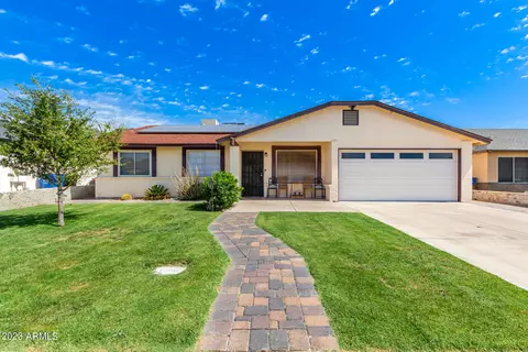 1444 E Carson Rd, Phoenix, AZ 85042