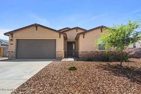 30299 N Hummingbird Ln, San Tan Valley, AZ 85143