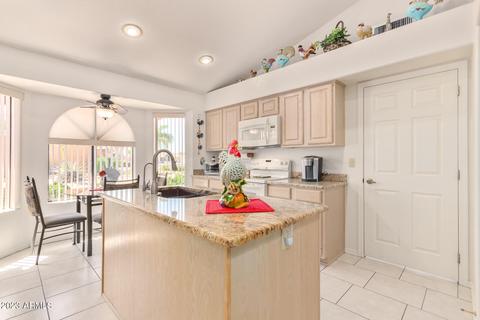 8123 Edgewood Cir, Mesa, AZ 85208 photo 20
