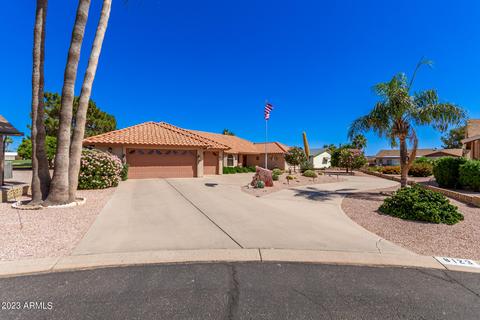 8123 Edgewood Cir, Mesa, AZ 85208