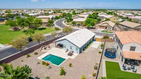 7749 S Columbus Dr, Gilbert, AZ 85298