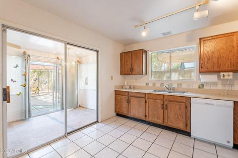 4014 E Contessa St, Mesa, AZ 85205 photo 25