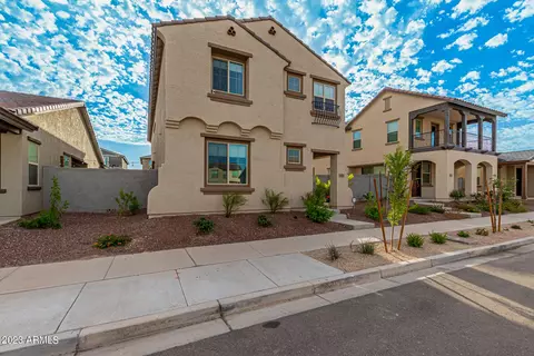 878 S 150th Dr, Goodyear, AZ 85338