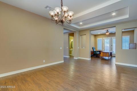3104 E Half Hitch Pl, Phoenix, AZ 85050 photo 13