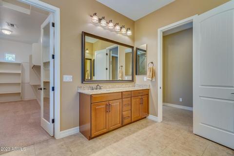 3104 E Half Hitch Pl, Phoenix, AZ 85050 photo 29