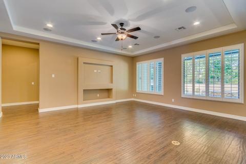 3104 E Half Hitch Pl, Phoenix, AZ 85050 photo 9