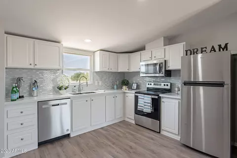 33855 W Jarrett Rd, Maricopa, AZ 85138