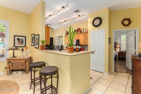 4614 E Prickly Pear Trl, Phoenix, AZ 85050 photo 12