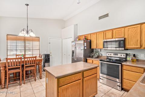 878 W Bruce Ave, Gilbert, AZ 85233 photo 10