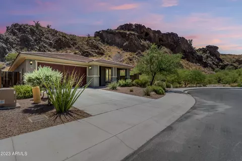 26961 N 104th Dr, Peoria, AZ 85383