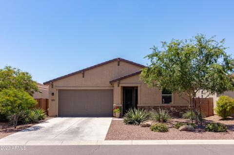 673 W Blue Ridge Dr, San Tan Valley, AZ 85140