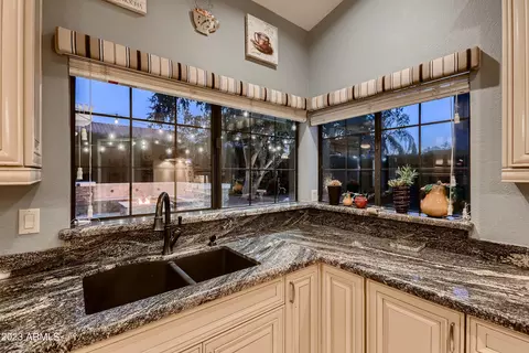 1155 E Grandview Rd, Phoenix, AZ 85022 photo 7