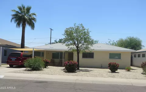 2243 E Sells Dr, Phoenix, AZ 85016