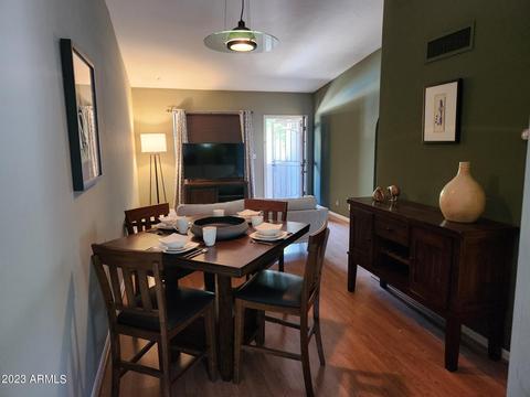 1449 E Highland Ave #14, Phoenix, AZ 85014 photo 3