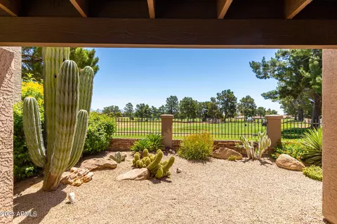 4228 E Paradise Dr, Phoenix, AZ 85028 photo 4