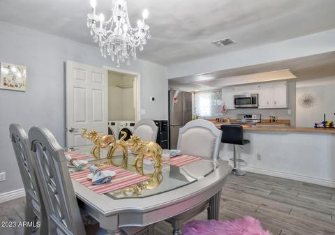 3142 W Echo Ln, Phoenix, AZ 85051 photo 10