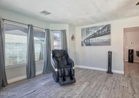 3142 W Echo Ln, Phoenix, AZ 85051 photo 18